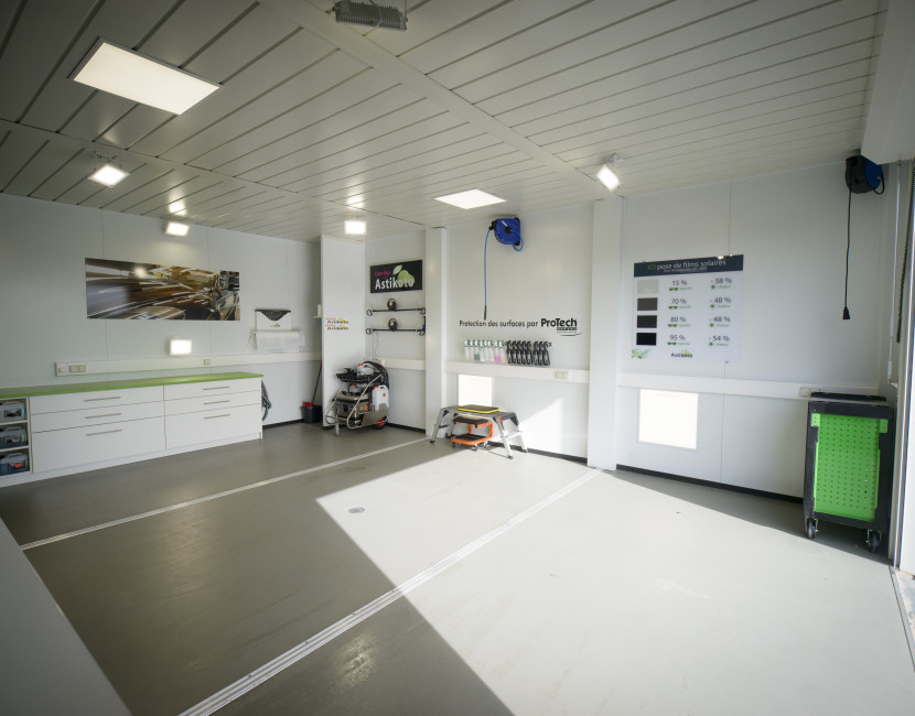 Care-Box espace étudié pour l'entretien des véhicules